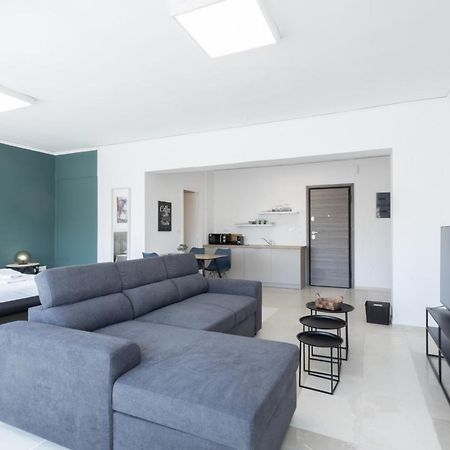 Hip And Fun Apt B Atenas Exterior foto