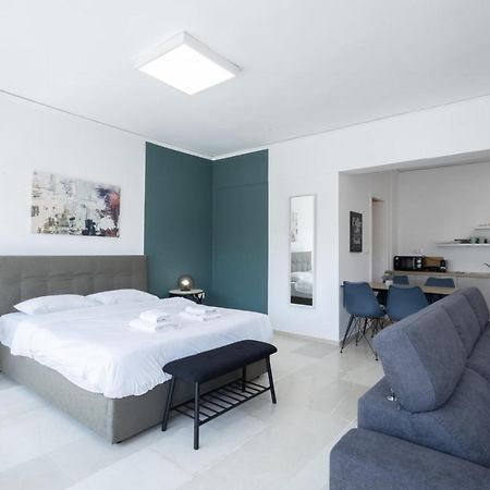 Hip And Fun Apt B Atenas Exterior foto