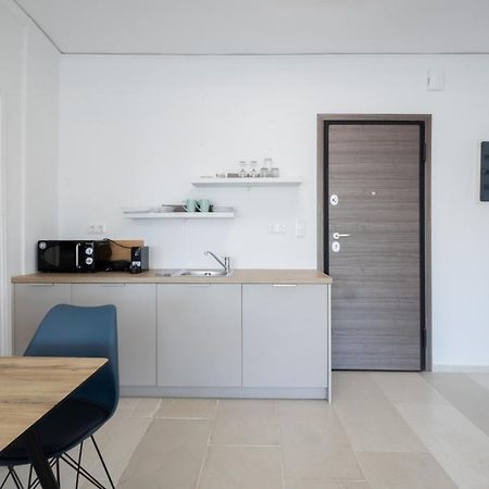 Hip And Fun Apt B Atenas Exterior foto